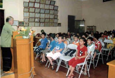 Cựu chiến binh kể chuyện truyền thống