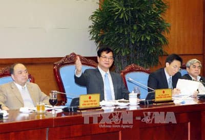 Xây dựng cơ chế đặc thù để khuyến khích nông dân bám biển, bám biên giới