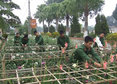 Đẩy mạnh phong trào thi đua “Xây dựng và quản lý doanh trại chính quy, xanh, sạch, đẹp”