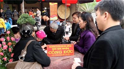 Tiền công đức tại cơ sở tín ngưỡng được sử dụng như thế nào?