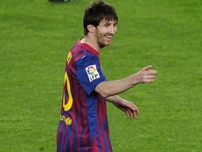 Hạ Ronaldo, Messi giành chiếc giày vàng châu Âu