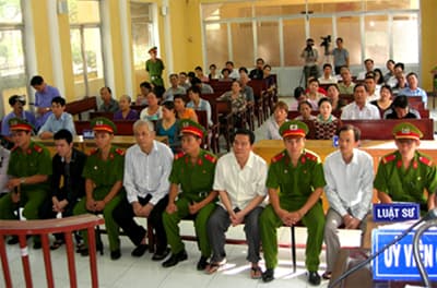 Đề nghị mức án 4 – 5 năm tù cho bị cáo chủ mưu