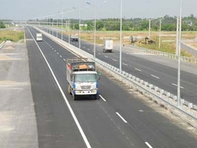Hơn 995 tỷ đồng xây dựng tuyến Long Vân-Long Mỹ