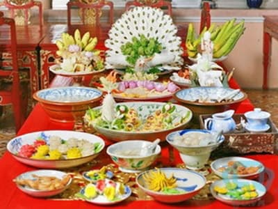 Huế khai thác lợi thế về ẩm thực để "hút" du khách