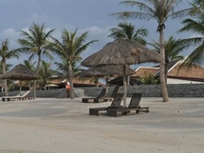 Thừa Thiên-Huế: Hạn chế giao đất bãi biển cho các resort