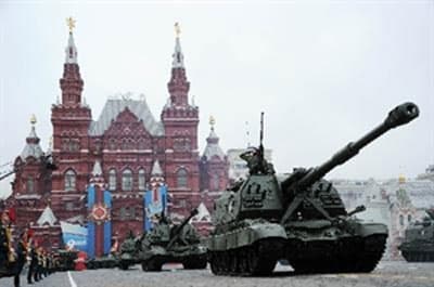 Tổng thống Putin kêu gọi đột phá trong công nghiệp quốc phòng