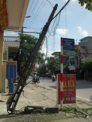 Hiểm họa trên đầu