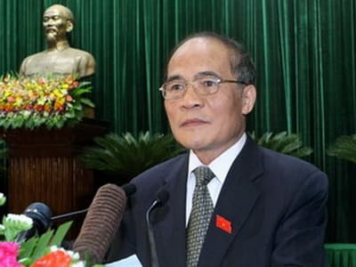 Tiếp thu một cách chắt lọc tinh hoa trí tuệ của nhân dân