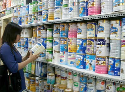 Mỗi năm Việt Nam nhập khẩu khoảng 1,2 triệu tấn sữa