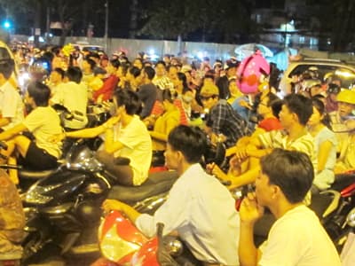 Ùn tắc giao thông cục bộ trên đường Hoàng Minh Giám
