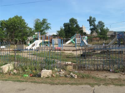 Công viên… bỏ hoang