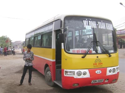 Hà Nội - Cần xóa bỏ bất hợp lý trong giá vé xe buýt