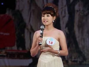 Thi người dẫn chương trình hay nhất về Hạ Long