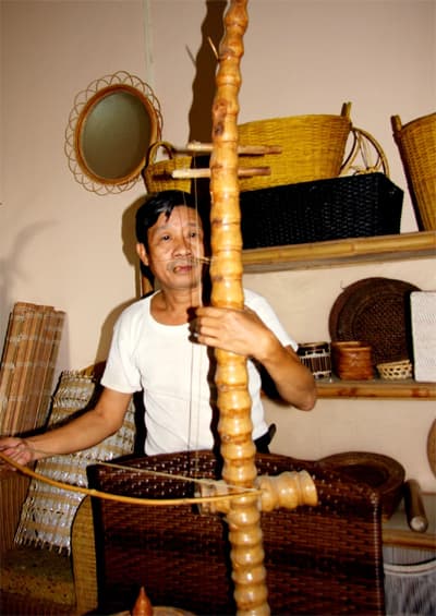 Người khuyết tật có “bàn tay vàng”
