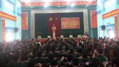 92,8% chính ủy, chính trị viên  hoàn thành tốt và xuất sắc nhiệm vụ