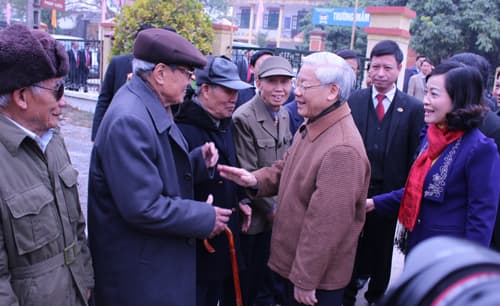 Tổng Bí thư Nguyễn Phú Trọng gặp gỡ, đối thoại với nhân dân xã Gia Sinh (Gia Viễn, Ninh Bình)