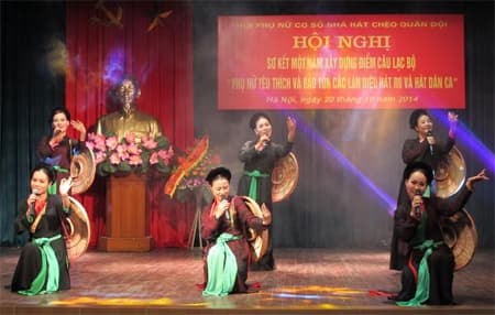 Hội Phụ nữ Nhà hát Chèo quân đội sơ kết điểm hoạt động