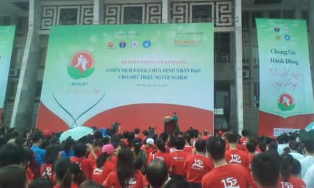 Phát động chiến dịch khám, chữa bệnh nhân đạo năm 2014