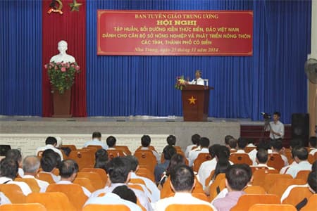 Tổ chức Hội nghị bồi dưỡng kiến thức về biển, đảo Việt Nam