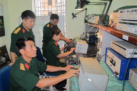 Bộ STEN dùng cho sửa chữa điện đài thông tin