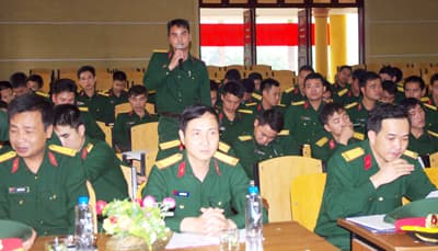 Xác định trách nhiệm với đơn vị của sĩ quan trẻ