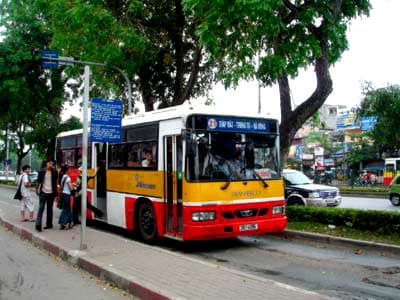 Hà Nội sẽ tăng giá vé xe buýt từ ngày 1-5