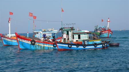 Đài Icom cộng đồng góp phần bảo vệ chủ quyền biển, đảo