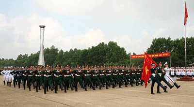 Khắc phục tình trạng cán bộ, công nhân viên vi phạm phẩm chất, đạo đức