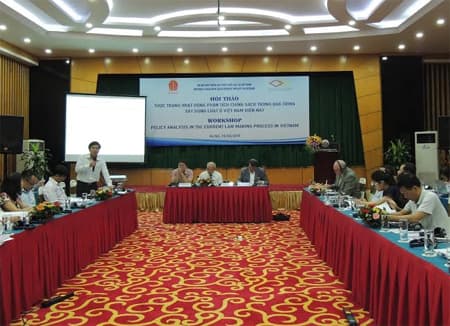 Hội thảo phân tích chính sách trong quá trình xây dựng luật ở Việt Nam