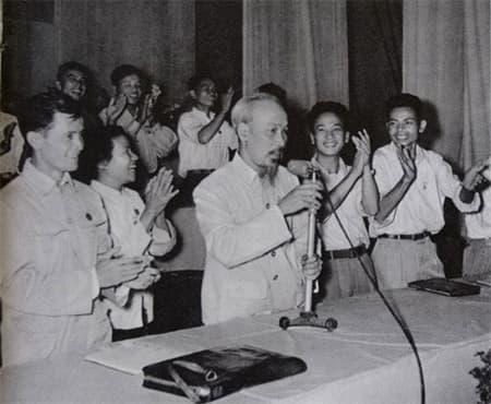 Thanh niên phải được thử thách trong thực tiễn