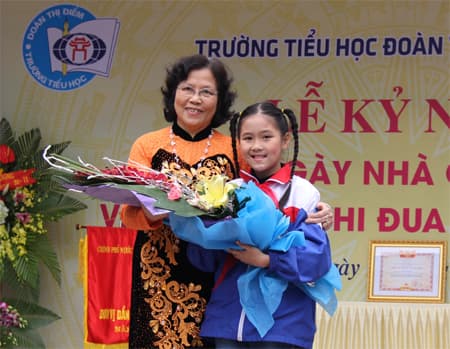 Chuyện của "mẹ" Hiền