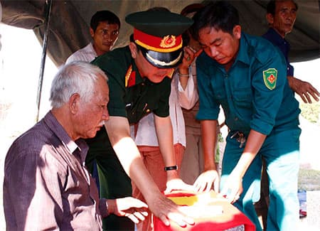Cựu chiến binh nghèo gần 10 năm đi tìm đồng đội