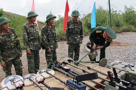 Huấn luyện bổ sung trước khi làm nhiệm vụ