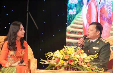 Người "thắp lửa" ở biên cương