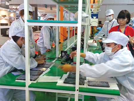 Đưa CNTT trở thành ngành kinh tế có tốc độ phát triển nhanh, bền vững