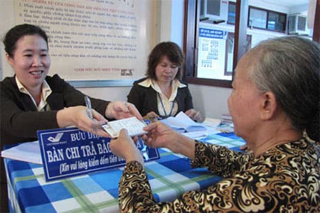 Huy động mọi nguồn lực hỗ trợ người dân tham gia BHYT, BHXH