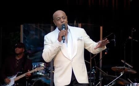 “Ông hoàng tình ca” Peabo Bryson sẽ có hai đêm biểu diễn tại Việt Nam
