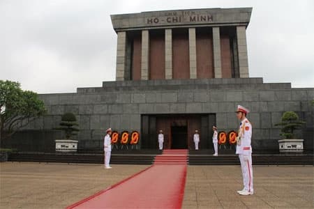 Để mãi xứng đáng “Bộ đội danh dự Lăng Bác Hồ”