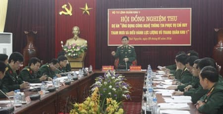 Chủ động ứng dụng công nghệ thông tin trong chỉ huy, tham mưu