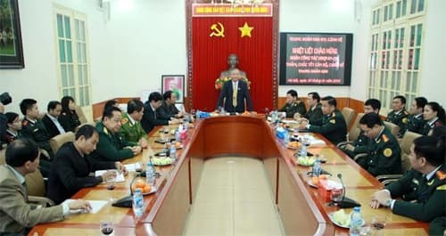 Đoàn công tác Ủy ban QPAN của Quốc hội đến thăm, chúc Tết một số đơn vị Công an nhân dân