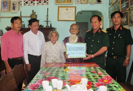 Làng Châu Ro ơn Đảng