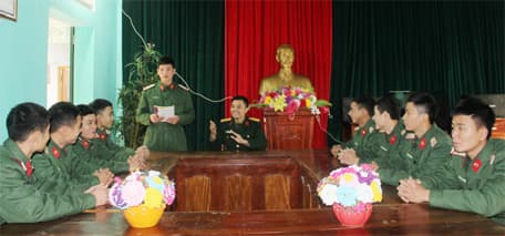 Tiếp thêm tình yêu lịch sử cho chiến sĩ trẻ