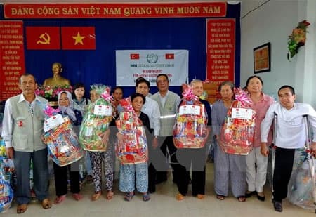 Chăm lo Tết cho các đối tượng chính sách