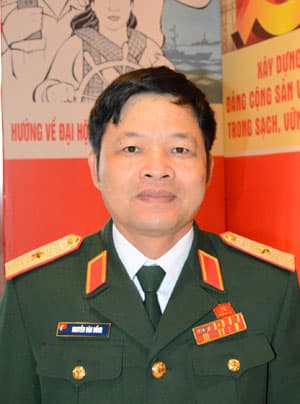 Thực hiện đồng bộ các giải pháp về xây dựng Đảng