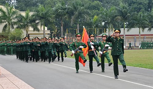 Xuân sớm ở Trung đoàn Thủ Đô