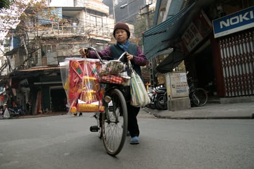 Hà Nội nhộn nhịp đón ngày ông Công, ông Táo