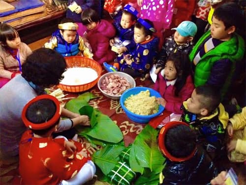 Khám phá nét cổ truyền trong Tết Việt