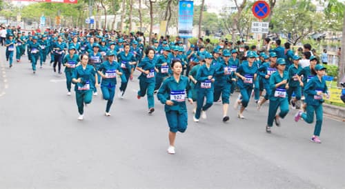 Khỏe, đẹp chiến sĩ dân quân
