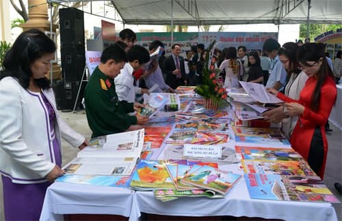 Khai mạc Hội báo Xuân Bính Thân - Đà Nẵng 2016