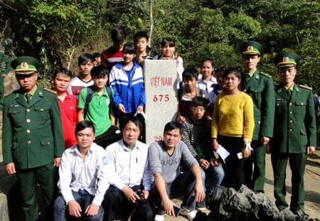 Đất thiêng biên giới, nơi Bác trở về